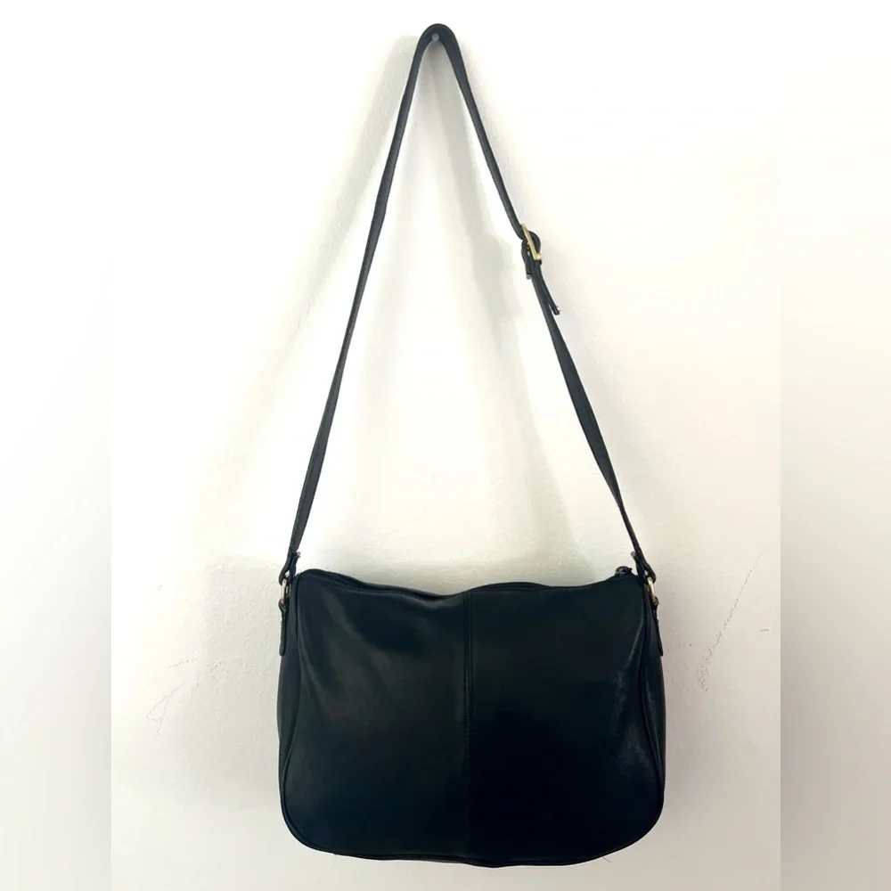 Etienne Aigner elegant black